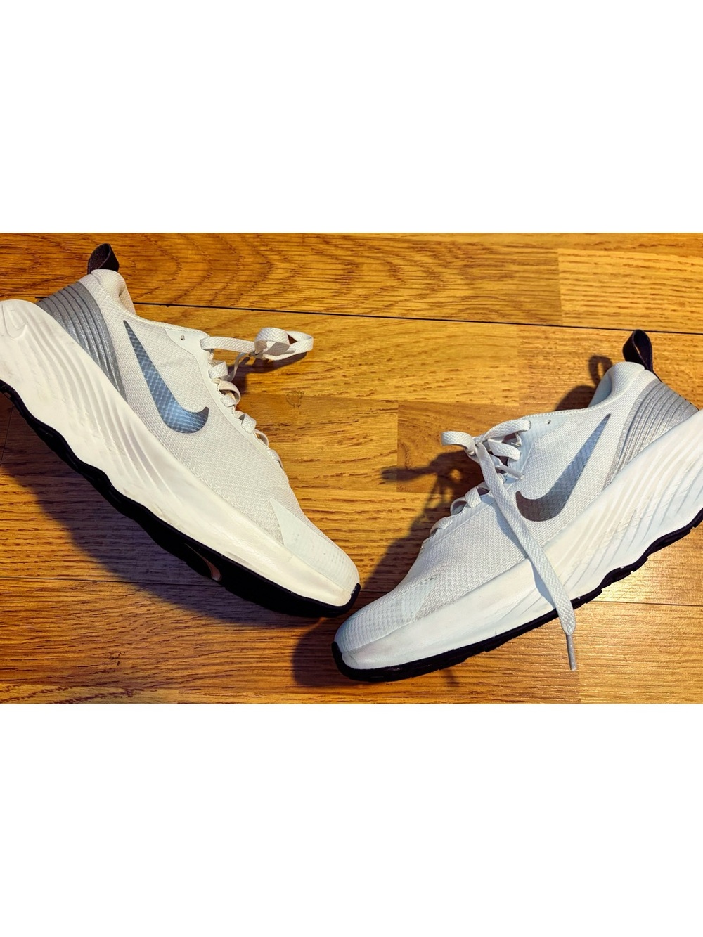 Worn Once- Women's Nike Promina Training Shoes- Size 8